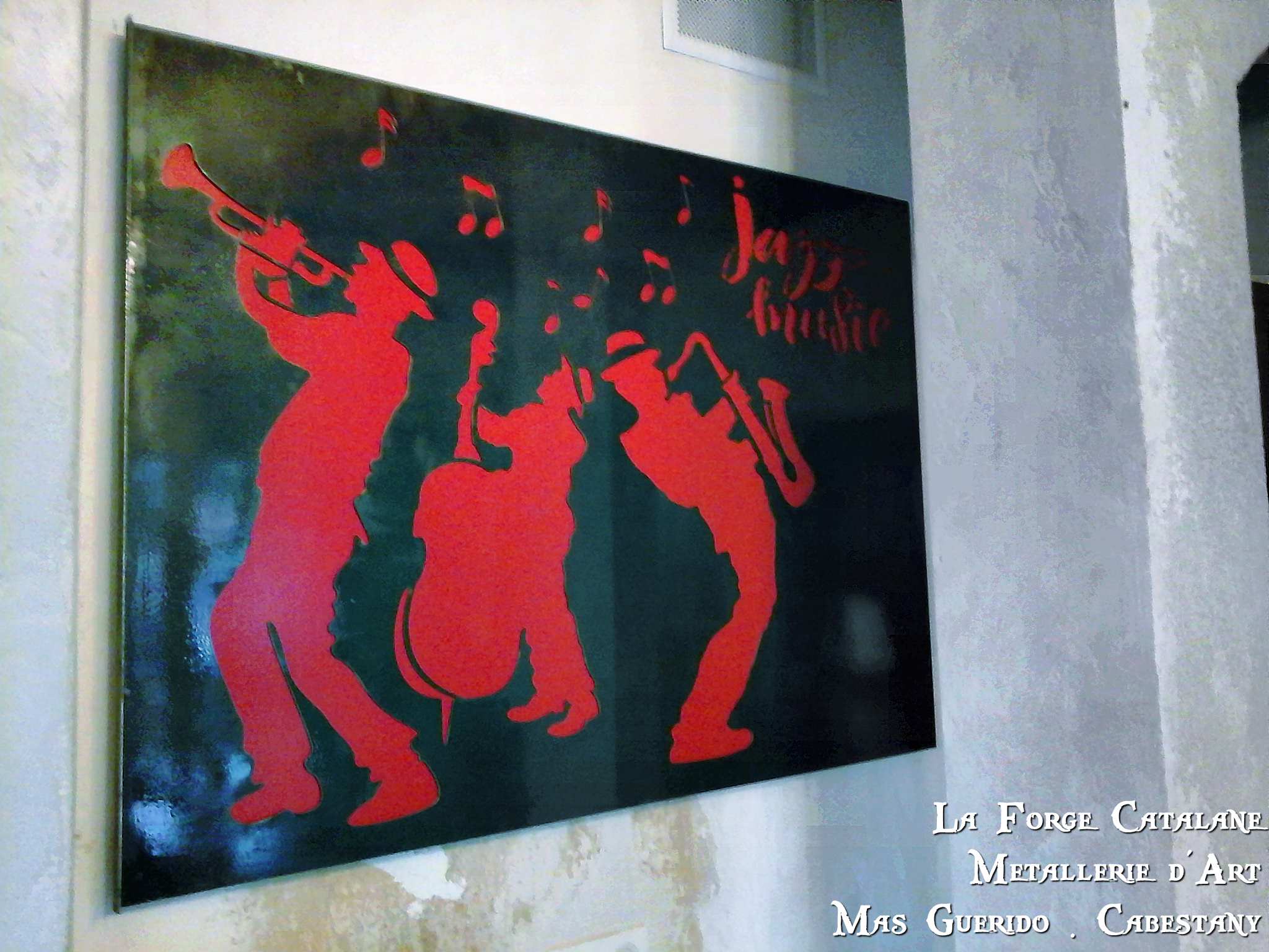 decoupe laser musique musicien dibon alu rouge fer forge catalane.jpg